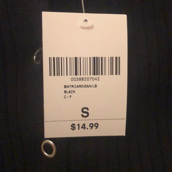 Button down sweater tee - Picture 4 of 4